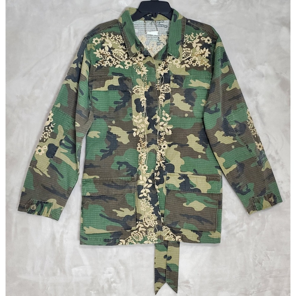 Paparazzi By Biz Jacket Top Womens L Camoflauge Embroidered Floral Boho NEW